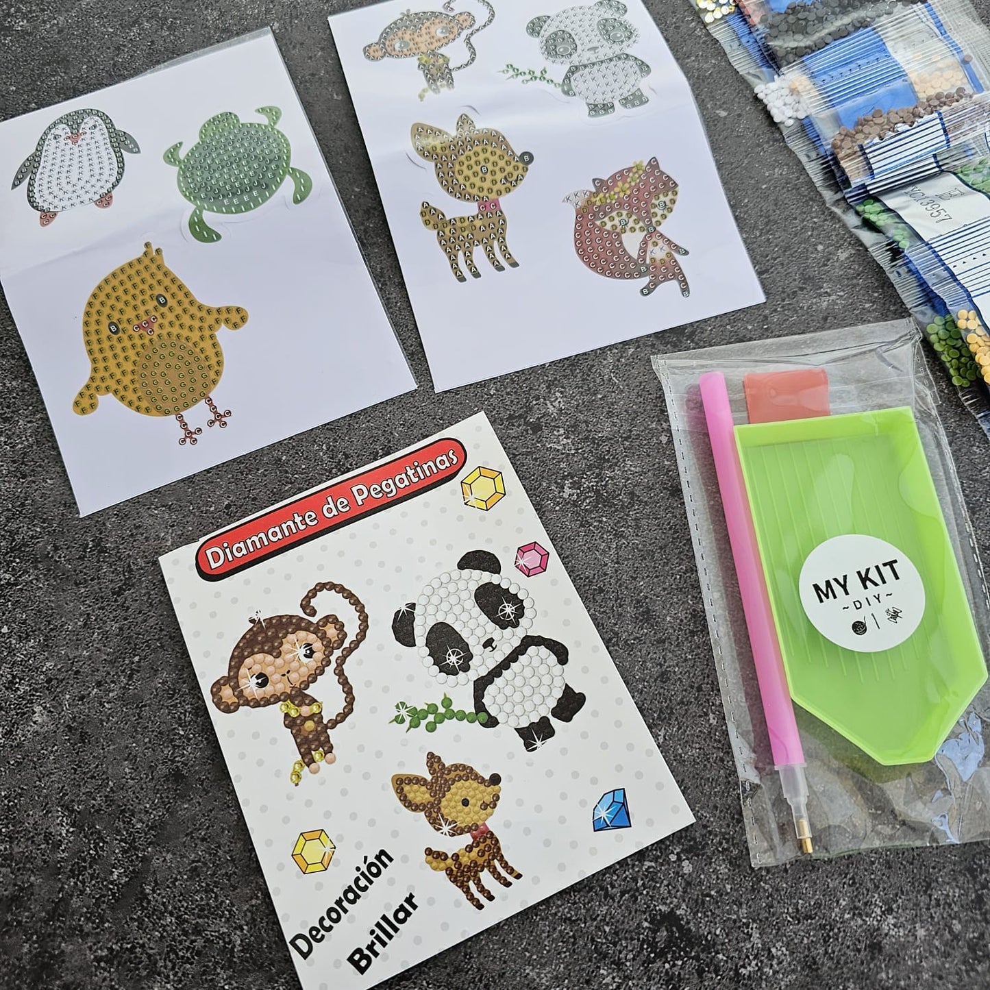 Kit stickers pinta con diamantes - Animales de la selva