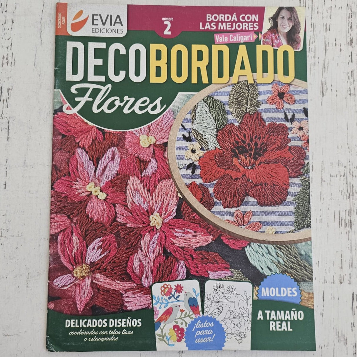 Revista bordado flores