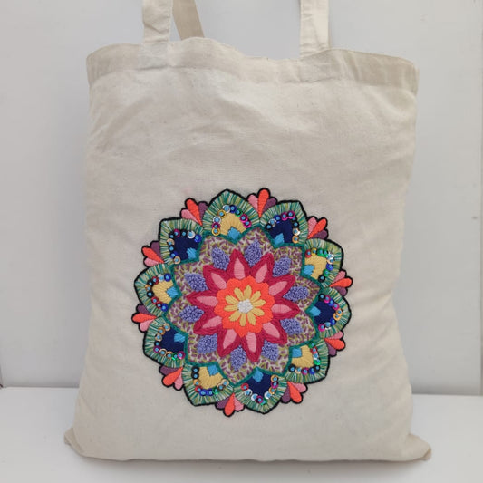 Kit bolso bordado Mandala Maria Victoria